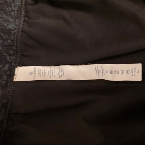 Lululemon Men's Short Tiger Camo - Picture 6 of 13